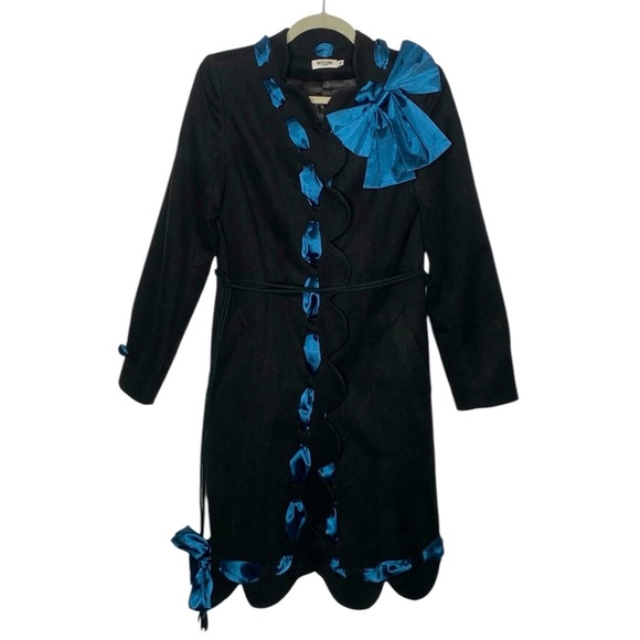 Moschino Jeans Women's Vintage Black Wool Coat Scalloped Edge Ribbon Trim sz 40